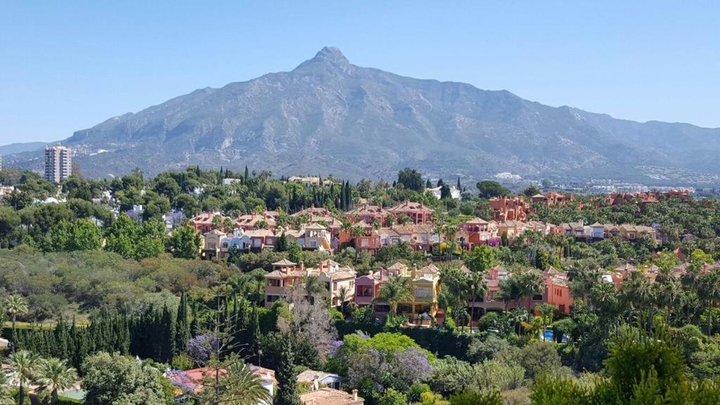 Eden Roc I, 4-1 Lägenhet Marbella Exteriör bild